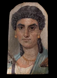 Pintura de panel de una mujer con manto azul, 54-68 d.C.